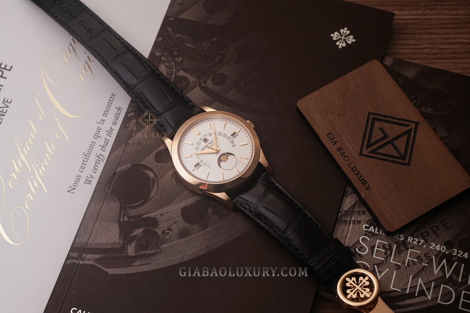 Đồng Hồ Patek Philippe Grand Complications 5496R-001