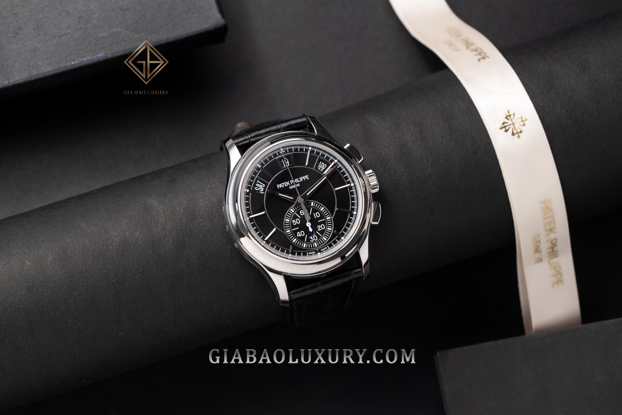 Đồng Hồ Patek Philippe Complications 5905P-010