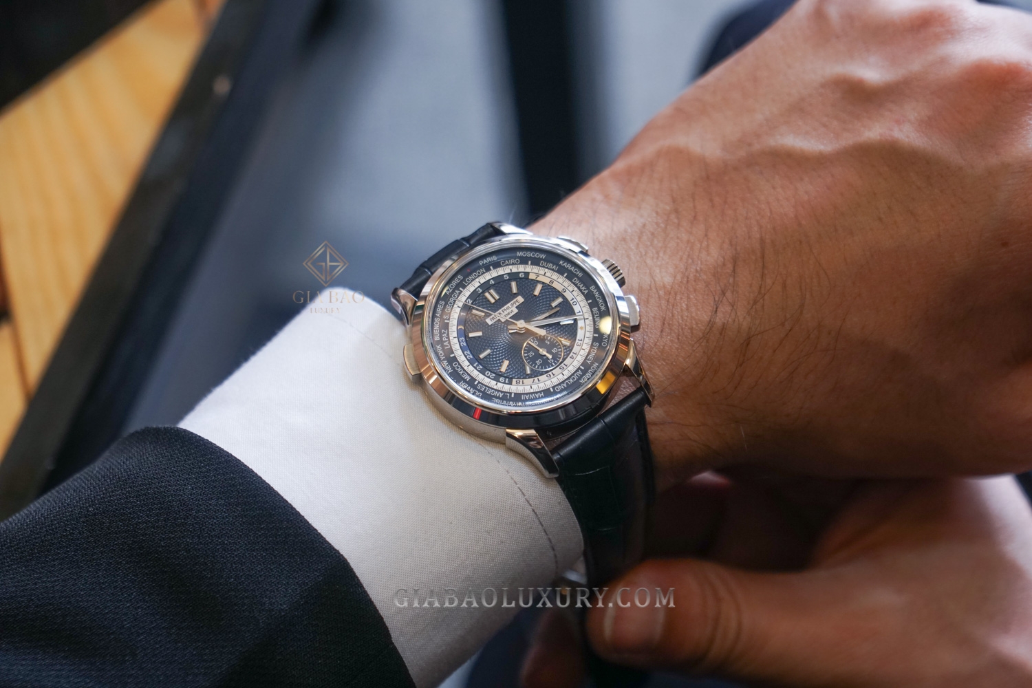 Đồng Hồ Patek Philippe Complications 5930G-010