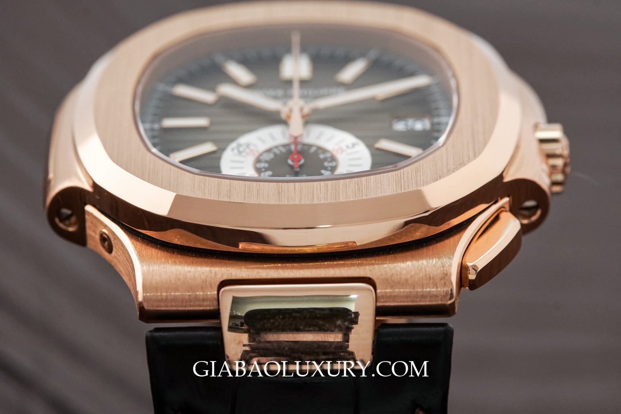 Đồng Hồ  Patek Philippe Nautilus 5980R-001