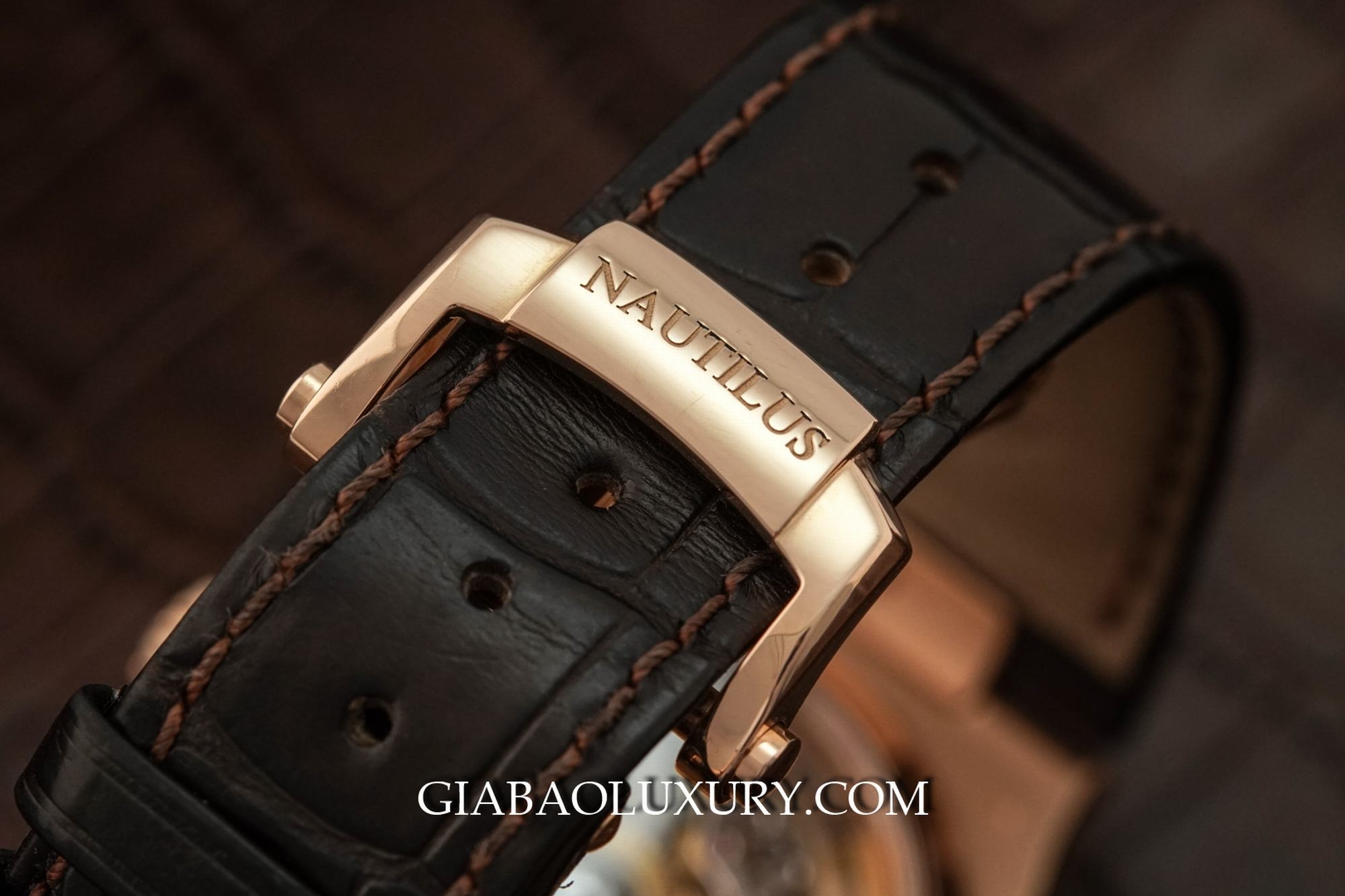 Đồng Hồ Patek Philippe Nautilus 5980R-001
