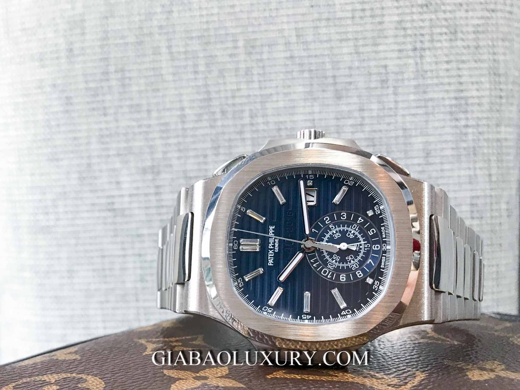 đồng hồ Patek Philippe Nautilus 5976/1G