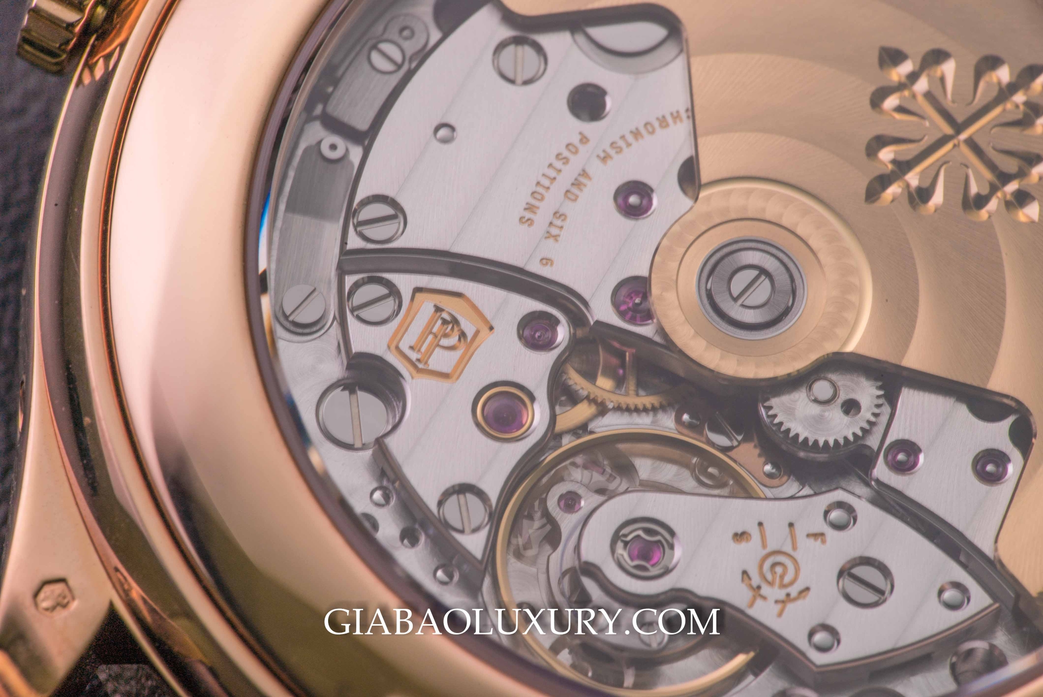 Đồng Hồ Patek Philippe Annual Calendar 5496R-014 Mid Night Blue