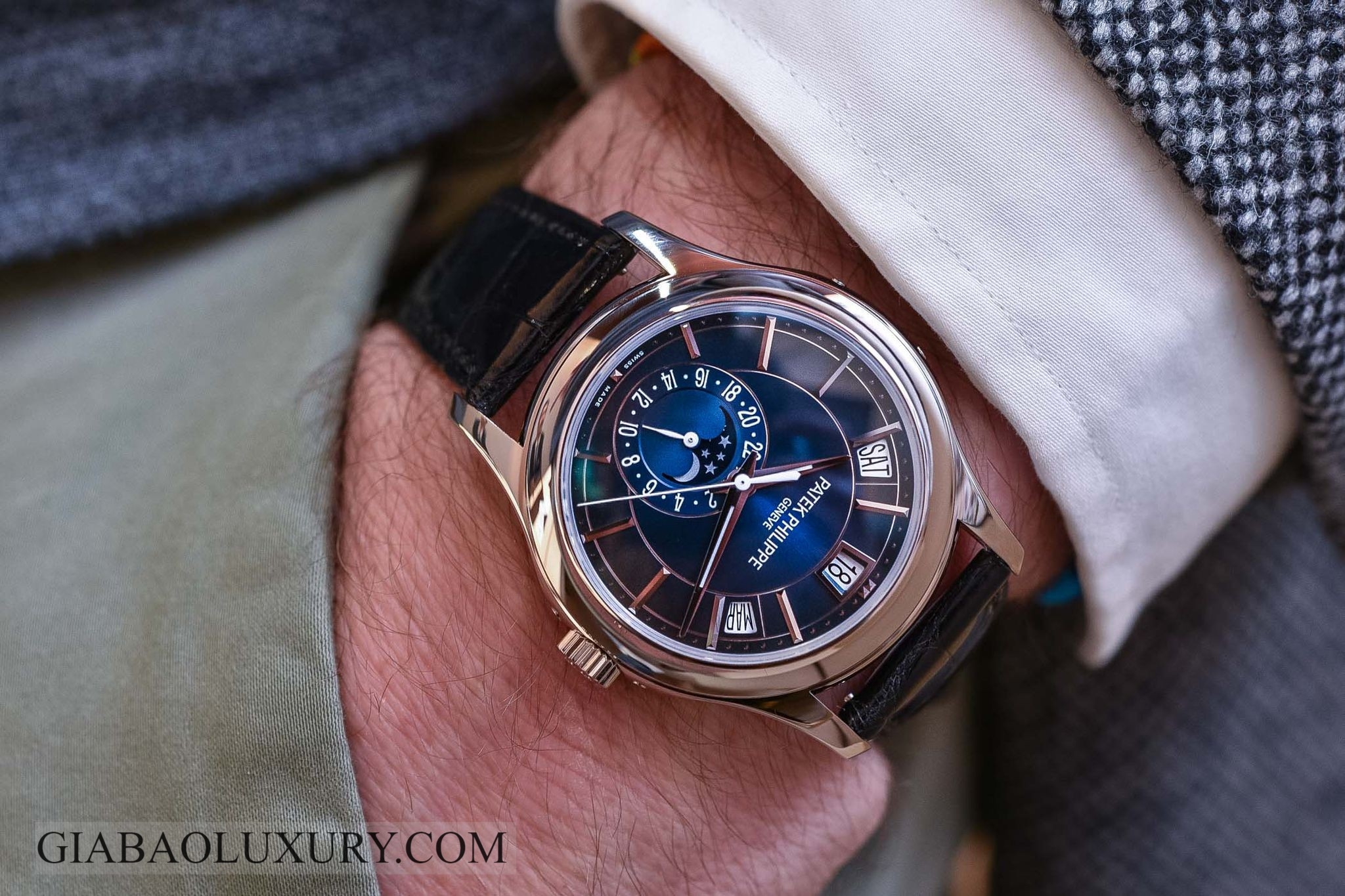 Đồng Hồ Patek Philippe Complications 5205G-013