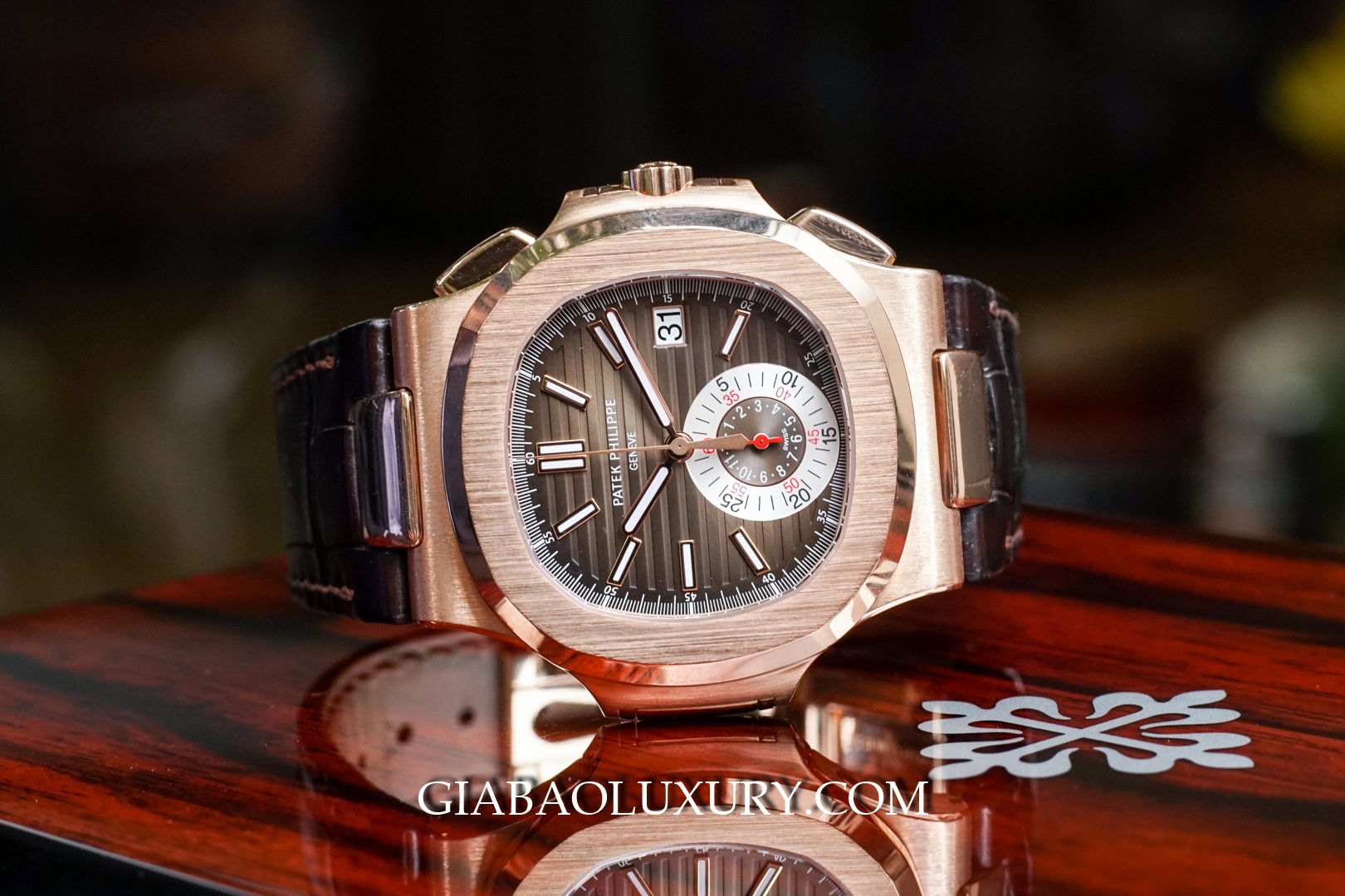 Đồng Hồ Patek Philippe Nautilus 5980R-001
