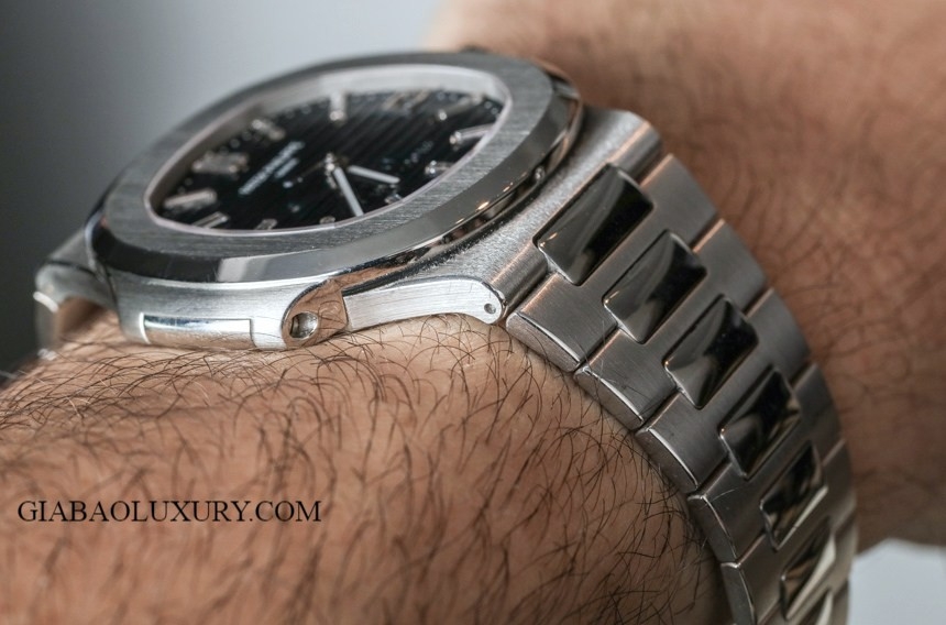 Đồng Hồ Patek Philippe Nautilus 5711/1P Phiên Bản Kỉ Niệm 40 Năm