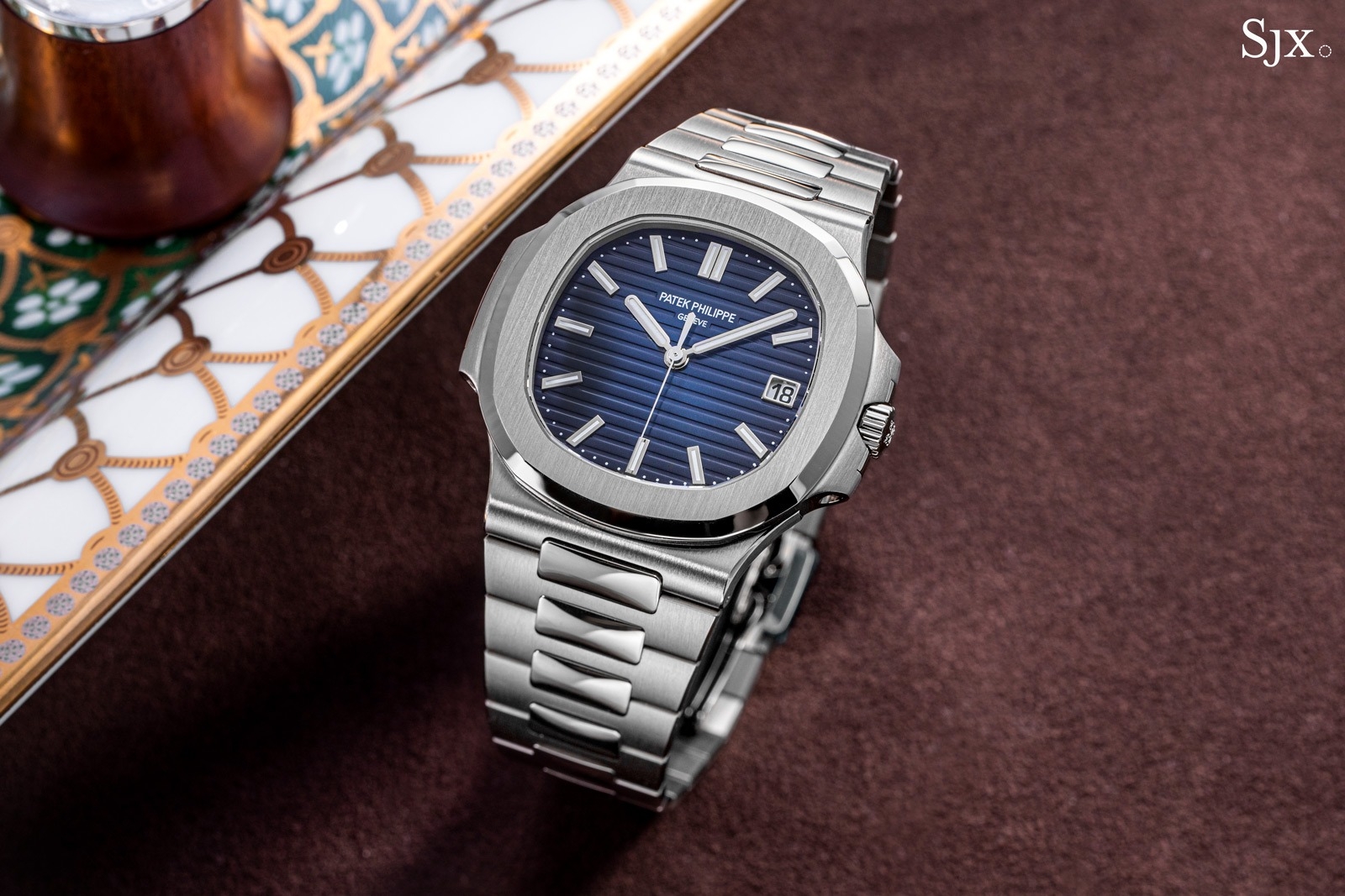Tiêu Chuẩn Mới Của Dấu Ấn Patek Philippe: Chính Xác Và Bền Bỉ