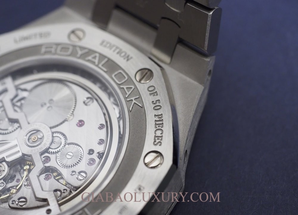 Đồng Hồ Audemars Piguet Royal Oak Perpetual Calendar Platinum Ice Blue Dial ref. 26574PT.OO.1220PT.01