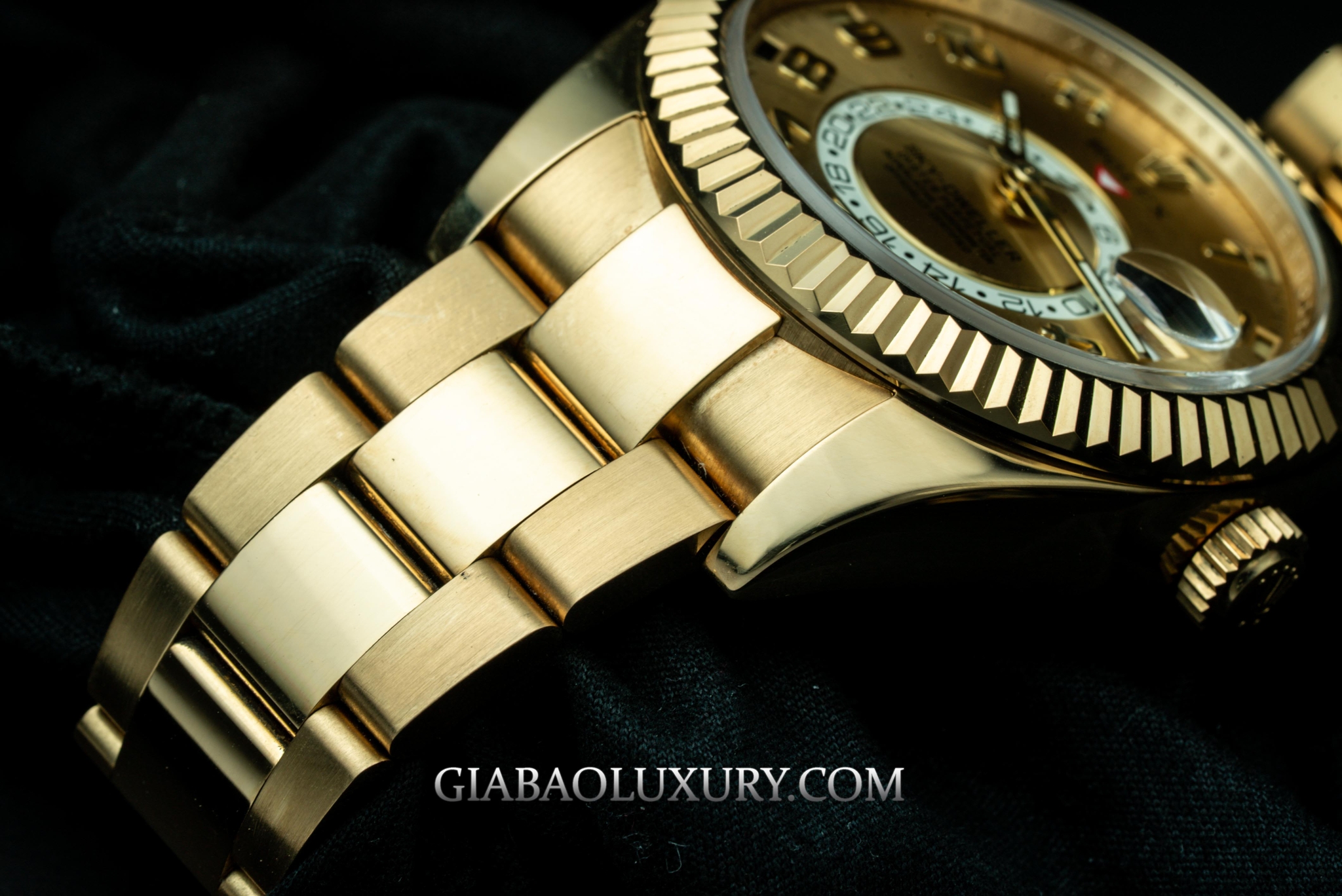 Đồng hồ Rolex Sky-Dweller 326935