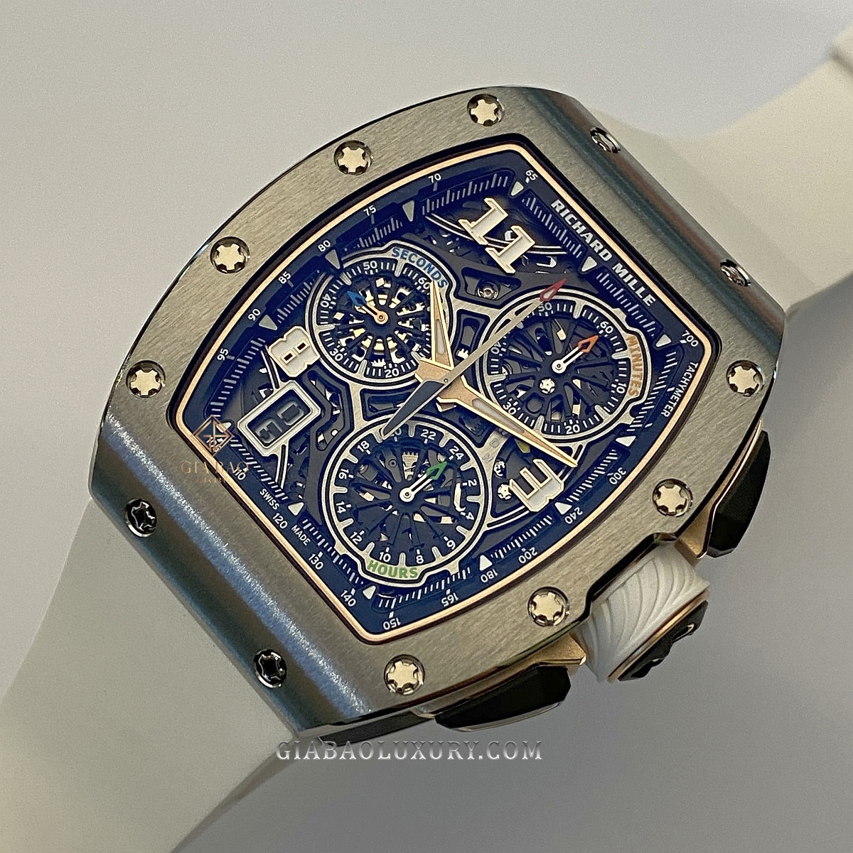 Đồng Hồ Richard Mille RM 72-01 Titanium