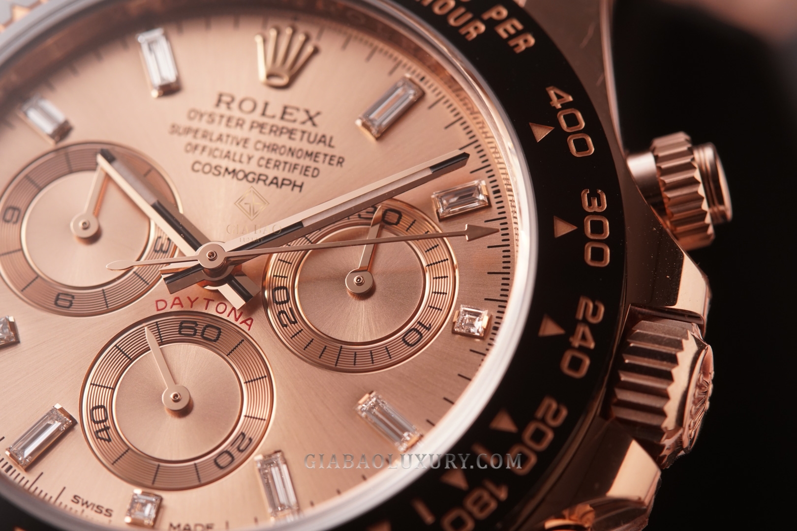 Đồng Hồ Rolex Cosmograph Daytona 116515LN Mặt Số Hồng Cọc Số Kim Cương Baguette