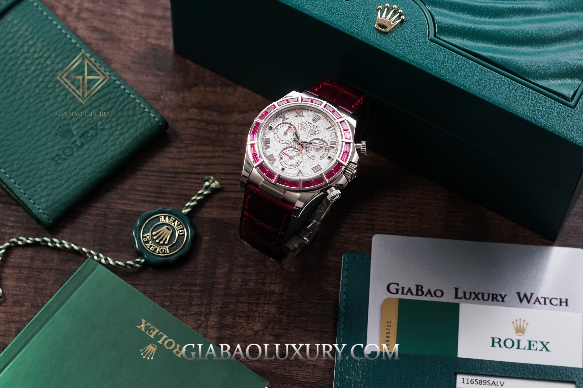 Đánh Giá Trải Nghiệm Review Trực Tiếp Đồng Hồ Rolex Cosmograph Daytona 116589-SALV Mặt số Thiên Thạch Vành Bezel Ruby Đỏ Siêu Hiếm Tại Việt Nam