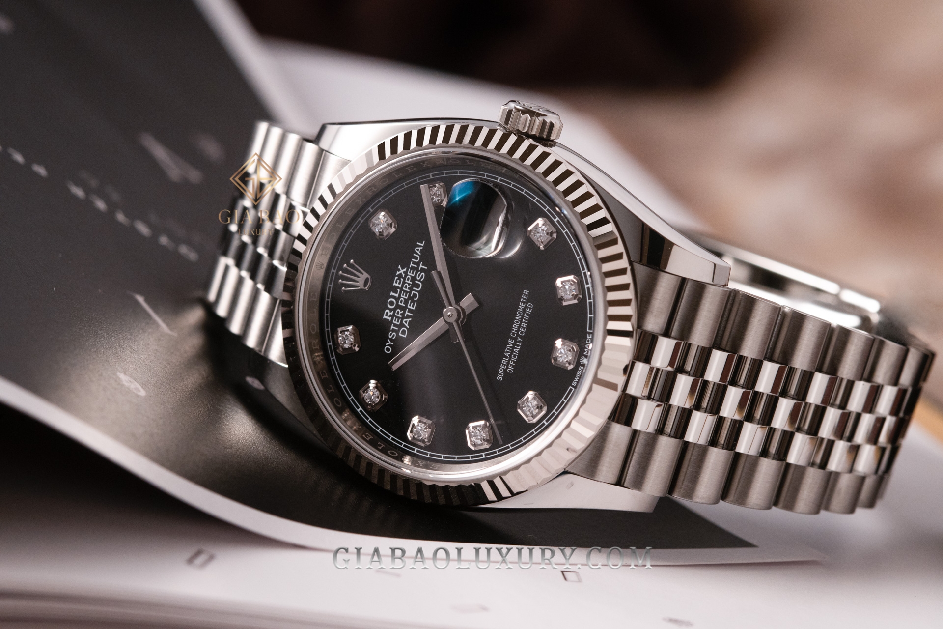 Đồng Hồ Rolex Datejust 36 126234-0027 Mặt Số Đen Cọc Số Kim Cương