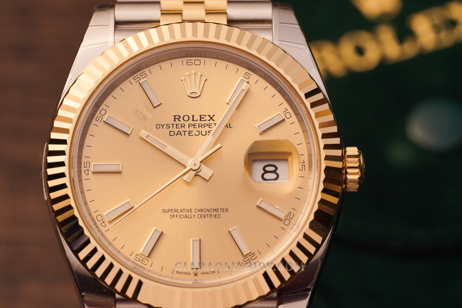 Đồng Hồ Rolex Datejust 41 126333 Mặt Số Champagne