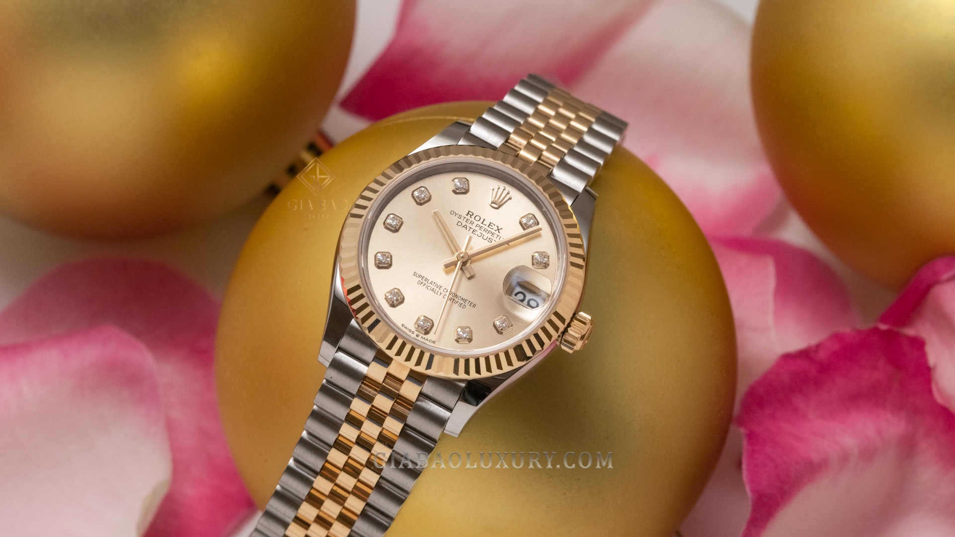 Đồng Hồ Rolex Lady Datejust 31 278273 Mặt Số Vàng Champagne Nạm Kim Cương
