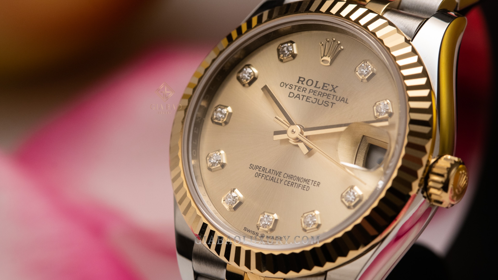 Đồng Hồ Rolex Lady Datejust 31 278273 Mặt Số Vàng Champagne Nạm Kim Cương