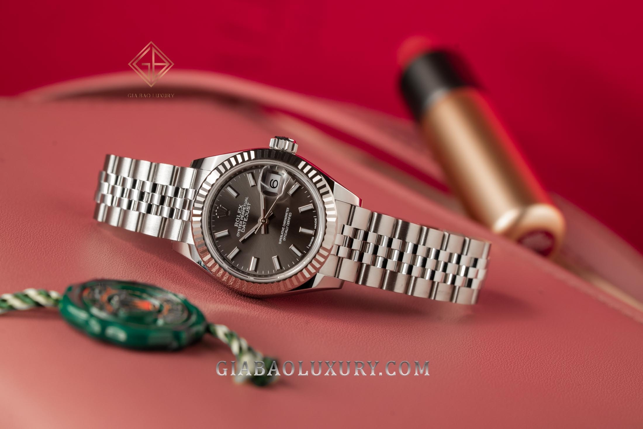 Đồng Hồ Rolex Lady-Datejust 28 279174 Mặt Số Xám Tối Cọc Số Dạ Quang