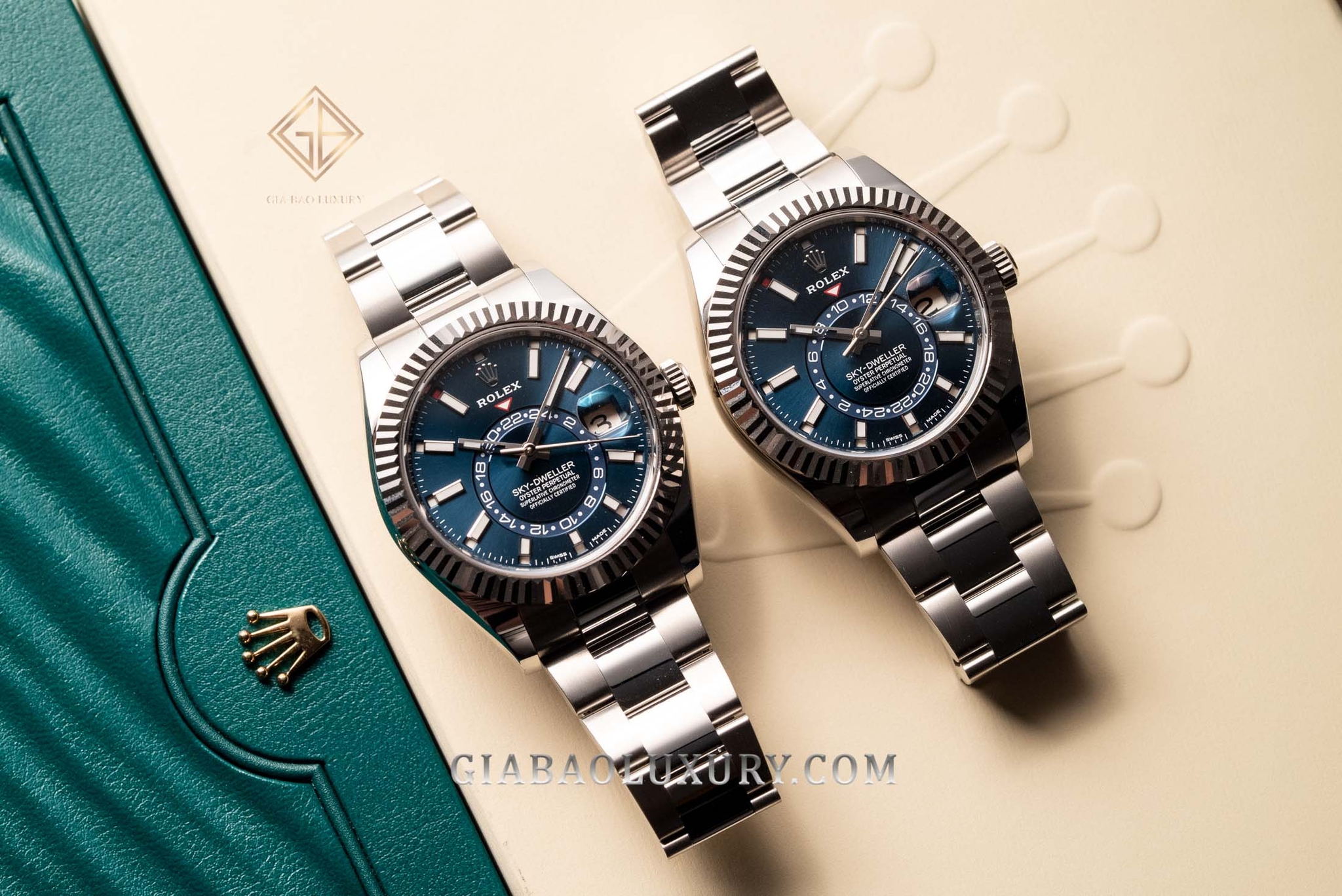 Đồng Hồ Rolex Sky-Dweller 326934 Mặt Số Xanh