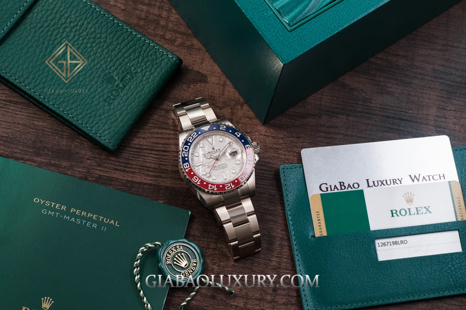 Đồng Hồ Rolex GMT-Master II 126719BLRO Mặt Số Thiên Thạch