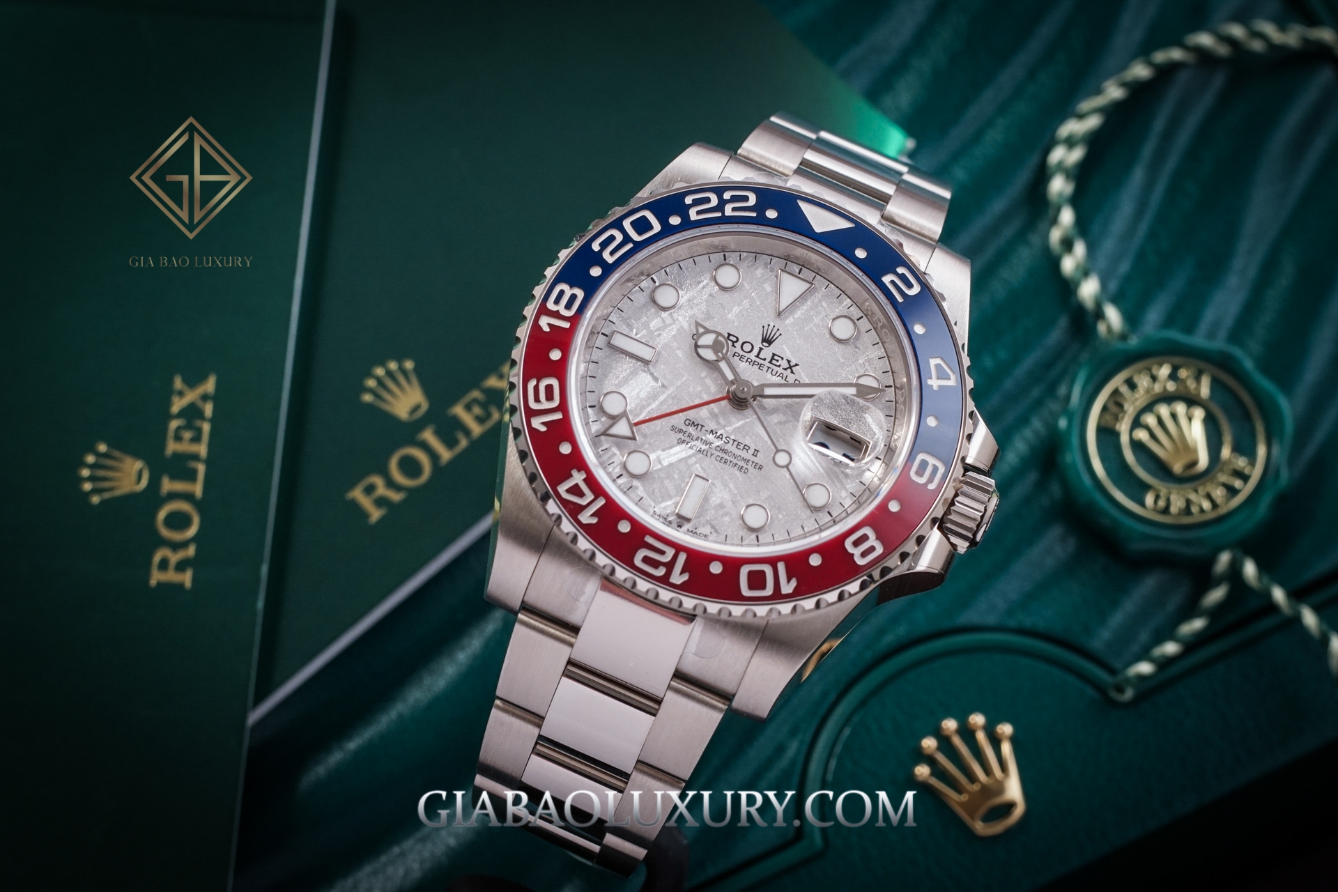Đồng Hồ Rolex GMT-Master II 126719BLRO Mặt Số Thiên Thạch