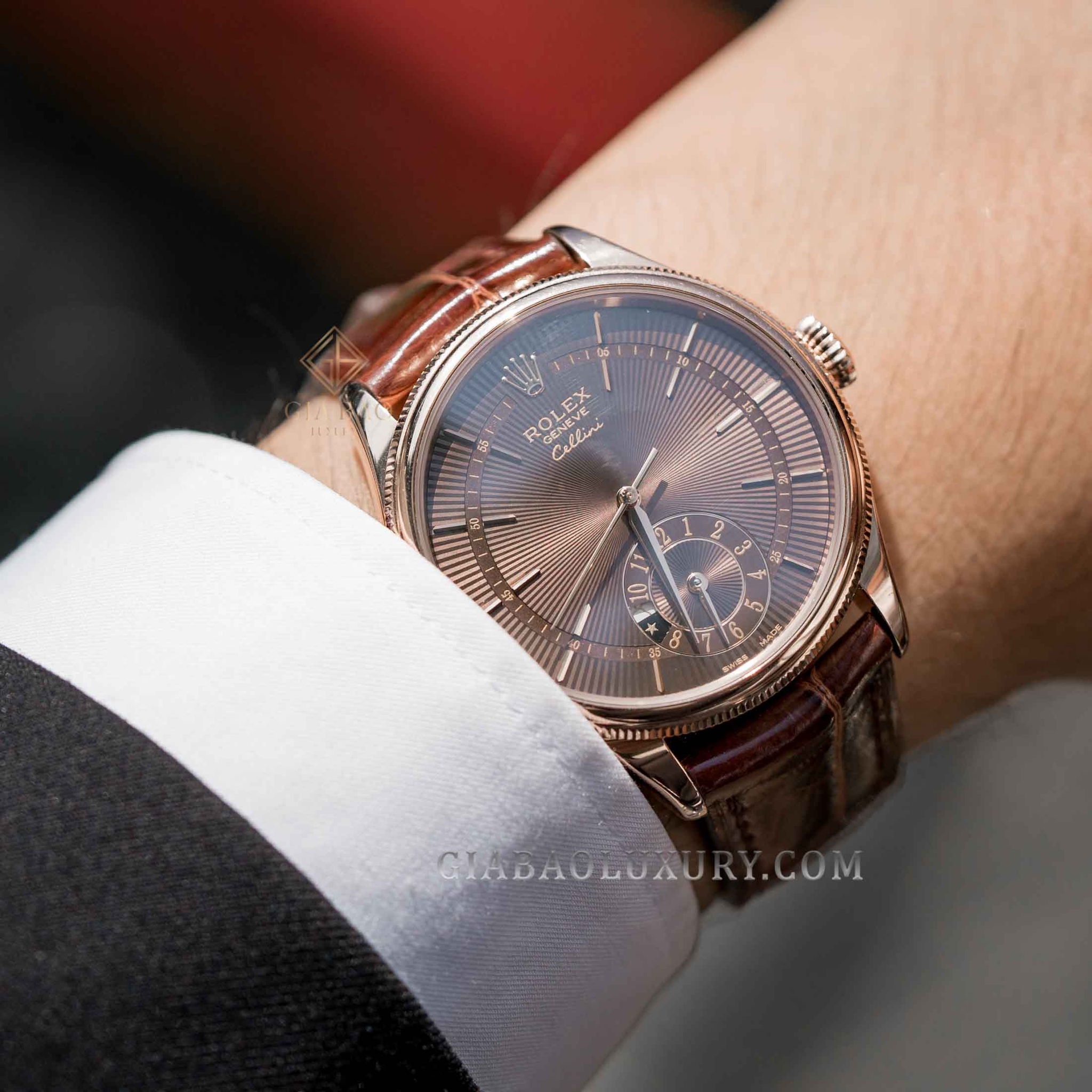 Đồng Hồ Rolex Cellini Dual Time 50525 Mặt Số Chocolate