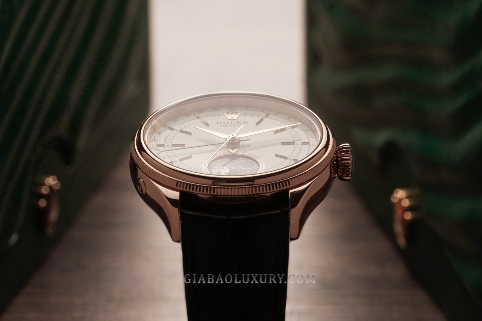 Đồng Hồ Rolex Cellini Moonphase 50535