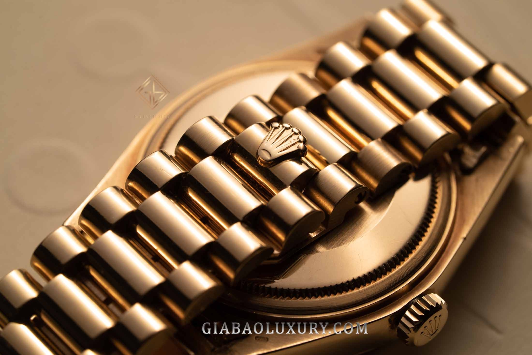 Đồng hồ Rolex Day-Date 36 18038 Mặt Số Gỗ Burr