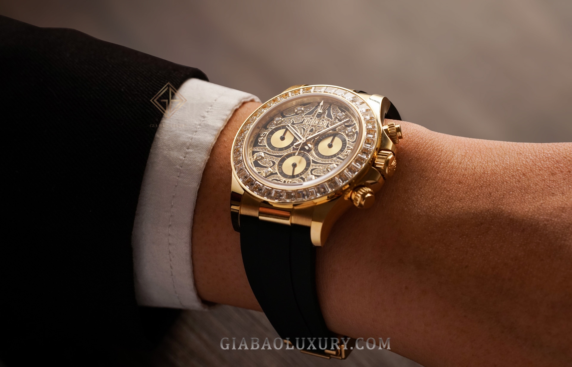 đồng hồ Rolex Cosmograph Daytona 116588TBR