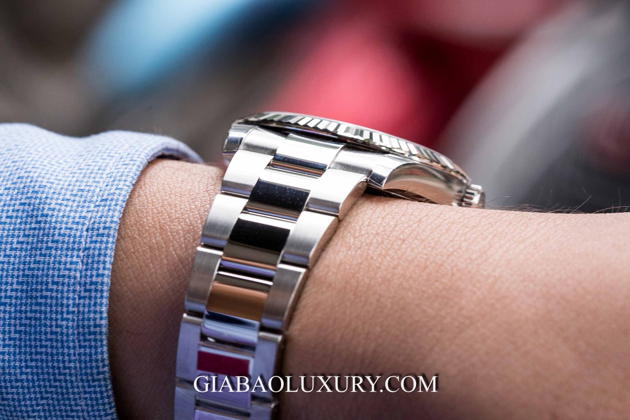 Đồng Hồ Rolex Datejust 126334 Mặt Số Xanh Nạm Kim Cương Dây Đeo Oyster