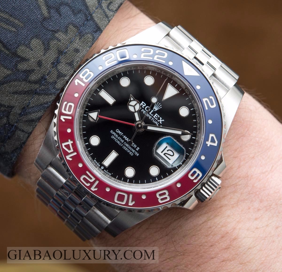 ROLEX GMT-MASTER II 126710BLRO