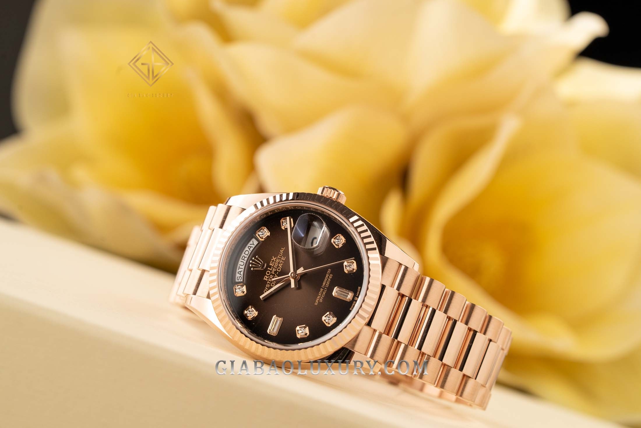Đồng Hồ Rolex Day-Date 36 128235-0037 Mặt Số Ombre Nâu