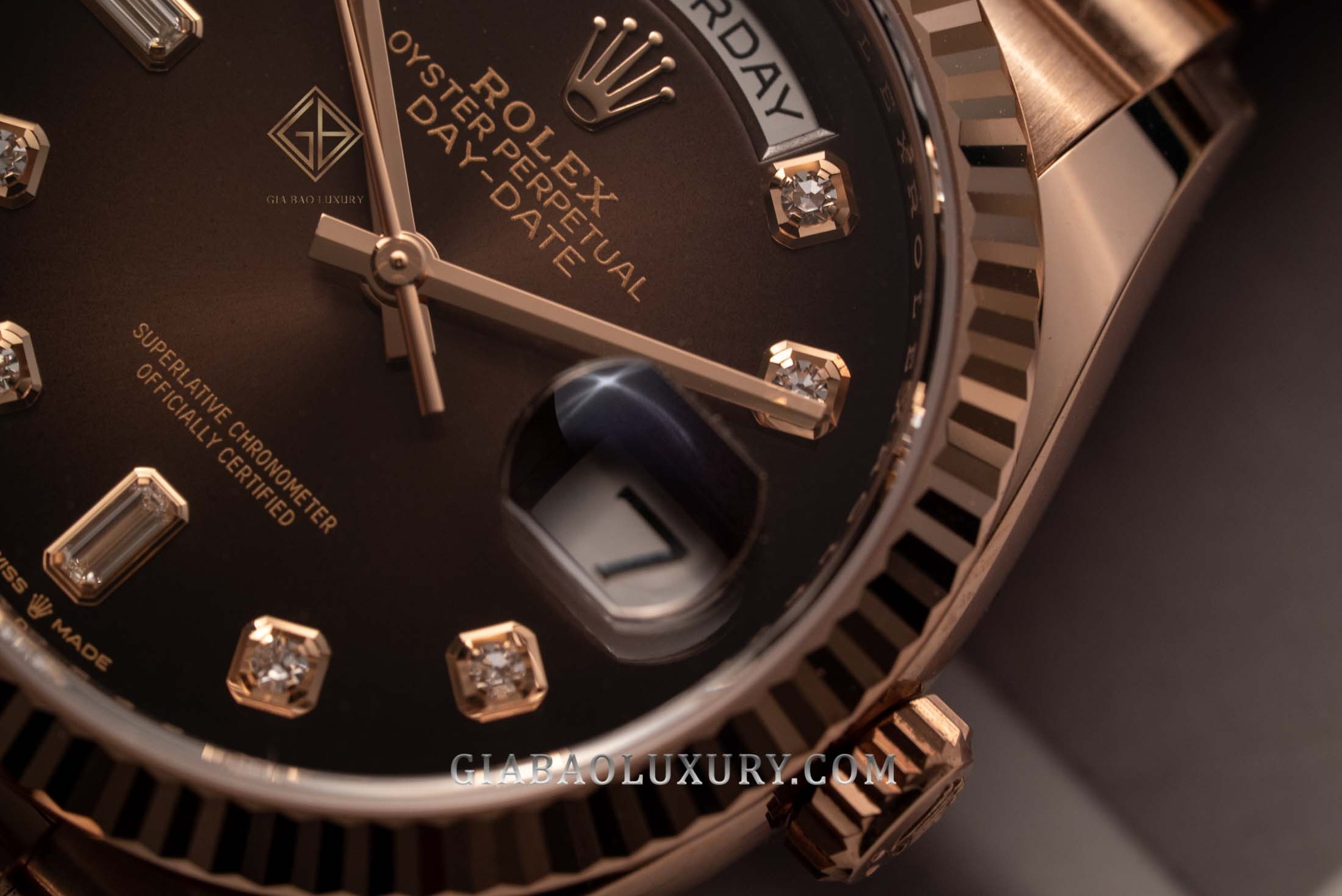 Đồng Hồ Rolex Day-Date 36 128235-0037 Mặt Số Ombre Nâu