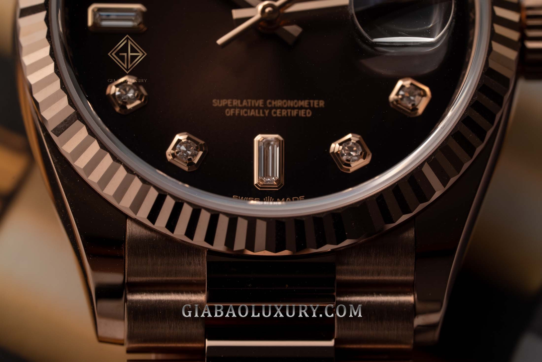 Đồng Hồ Rolex Day-Date 36 128235-0037 Mặt Số Ombre Nâu