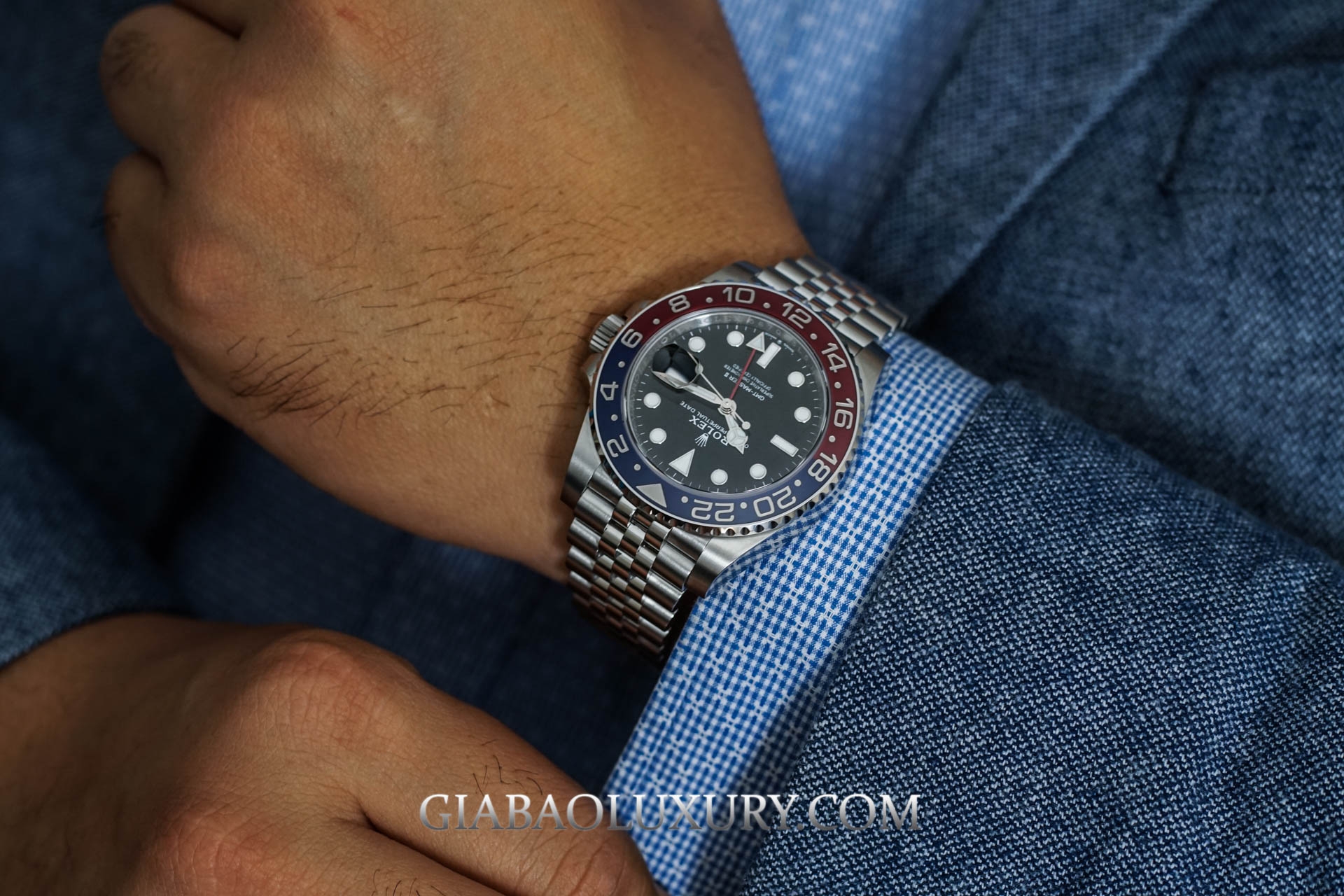 Đồng Hồ Rolex GMT-Master II 126710BLRO