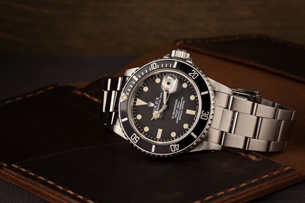 Hướng dẫn mua đồng hồ Rolex Submariner mới nhất 2020 - 2021