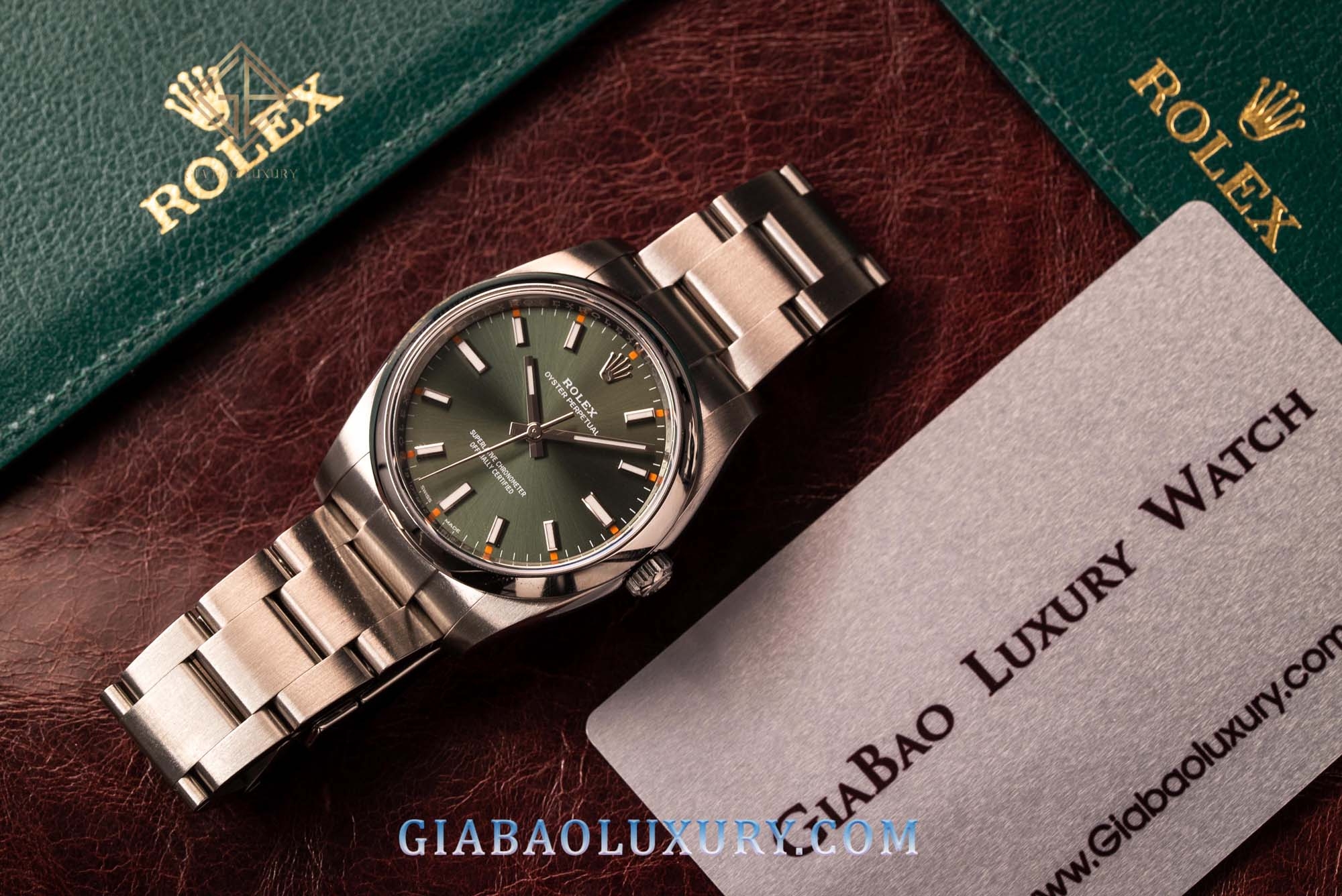 Đồng Hồ Rolex Oyster Perpetual 114200 Mặt Số Xanh Lá