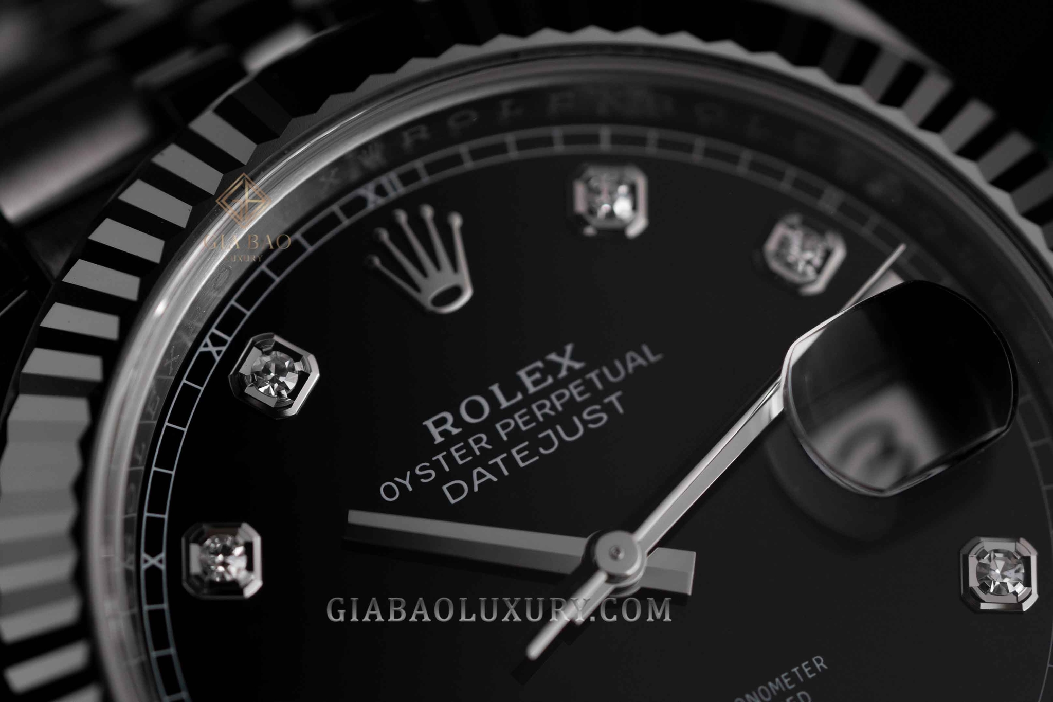 Đồng Hồ Rolex Datejust 41 126334 Mặt Số Đen Nạm Kim Cương