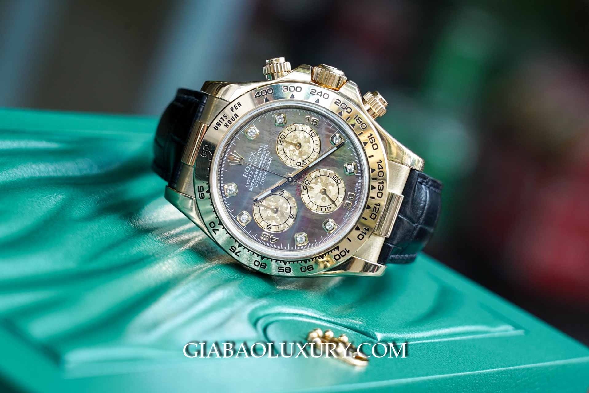 Đồng Hồ Rolex Cosmograph Daytona 116518 Vàng vàng, Mặt số xà cừ