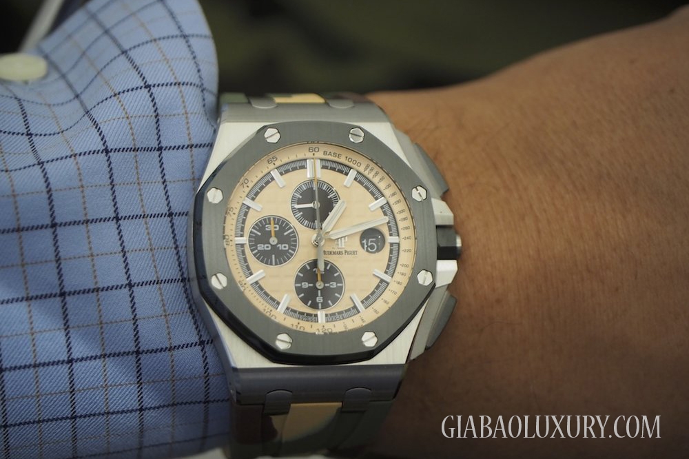 Đồng hồ Audemars Piguet Royal Oak Offshore Combat 26400SO.OO.A054CA.01