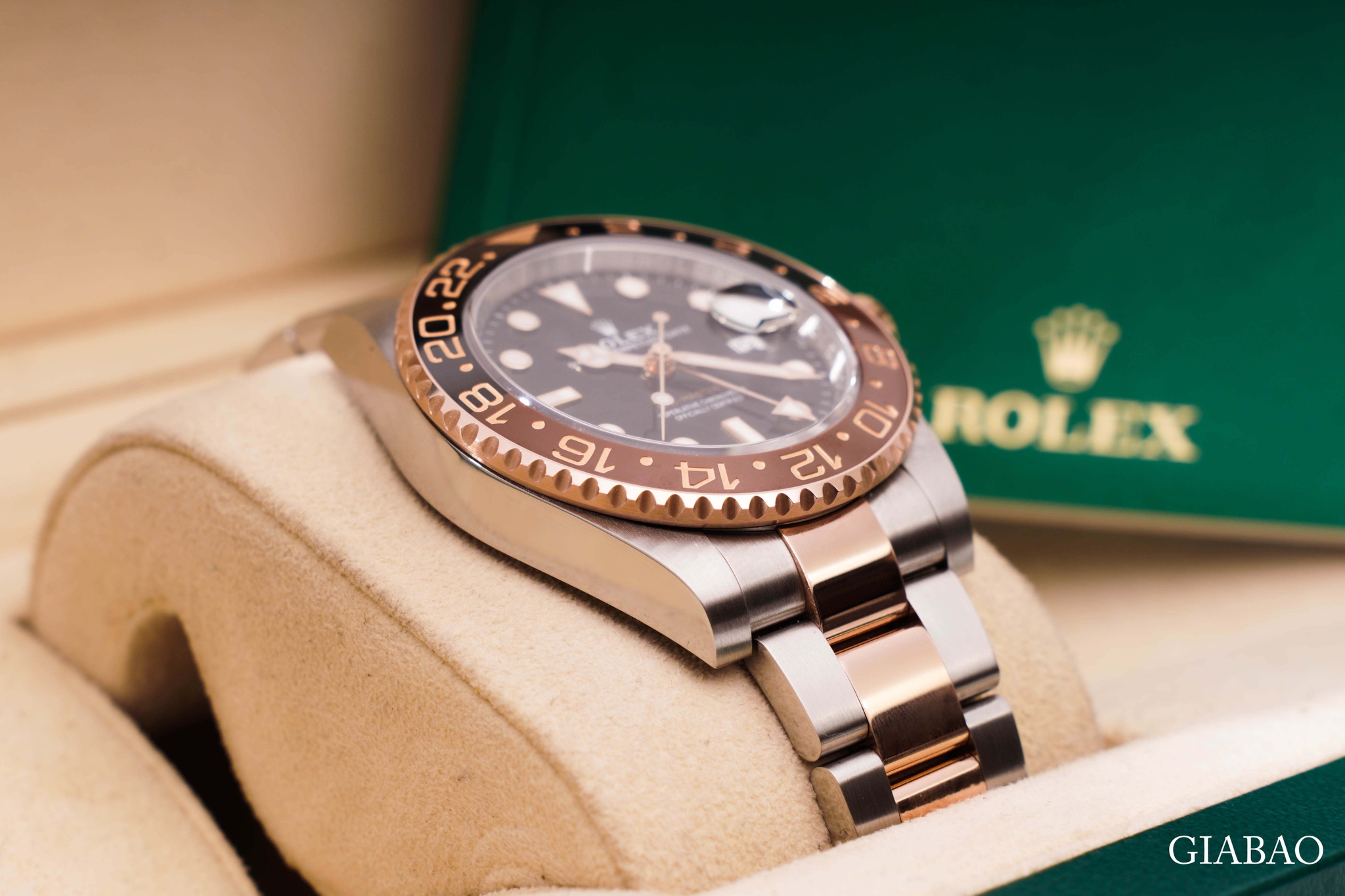 Đồng Hồ Rolex GMT-Master II 126711CHNR