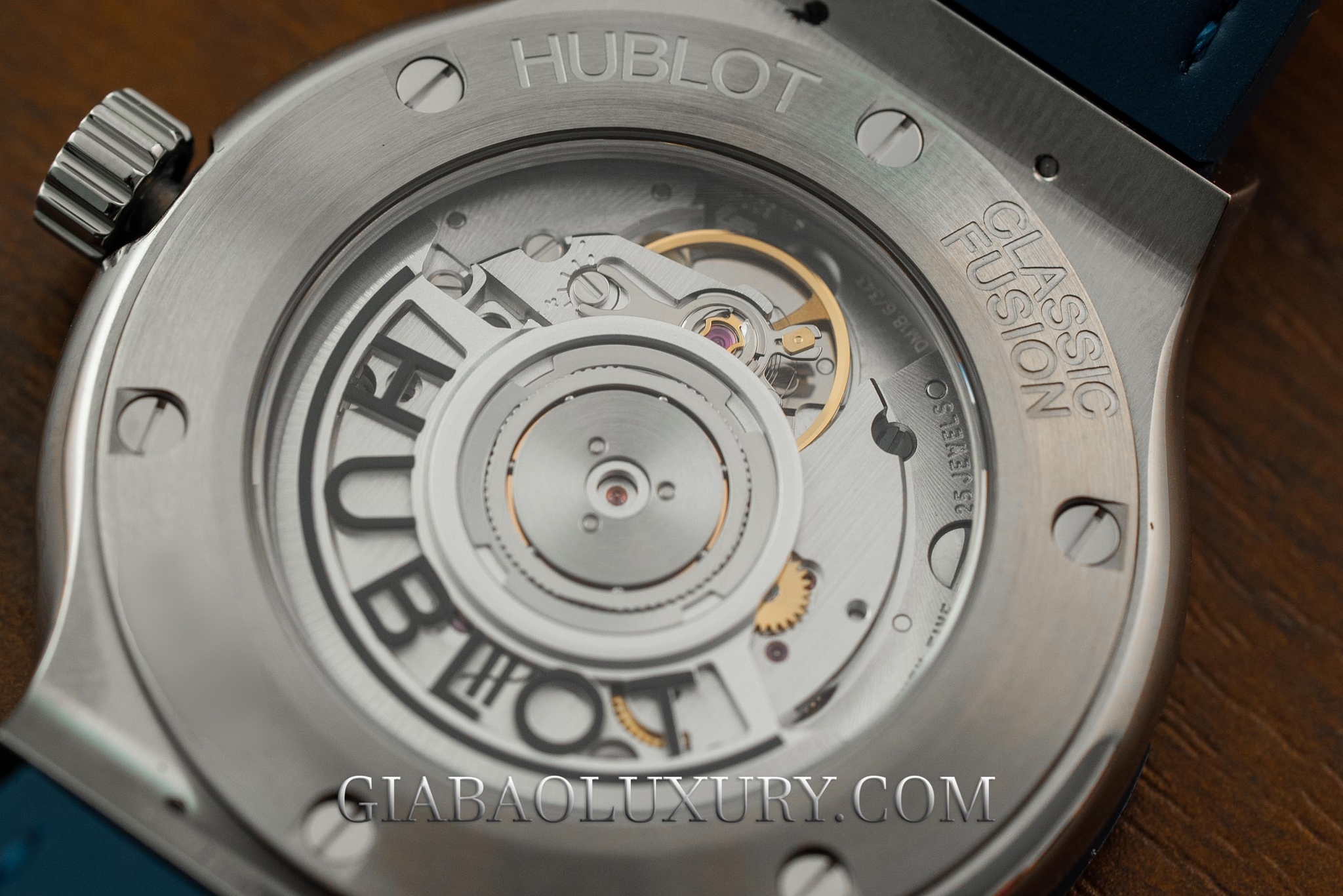 Đồng hồ Hublot Classic Fusion Titanium Automatic 38mm 565.NX.7170.LR