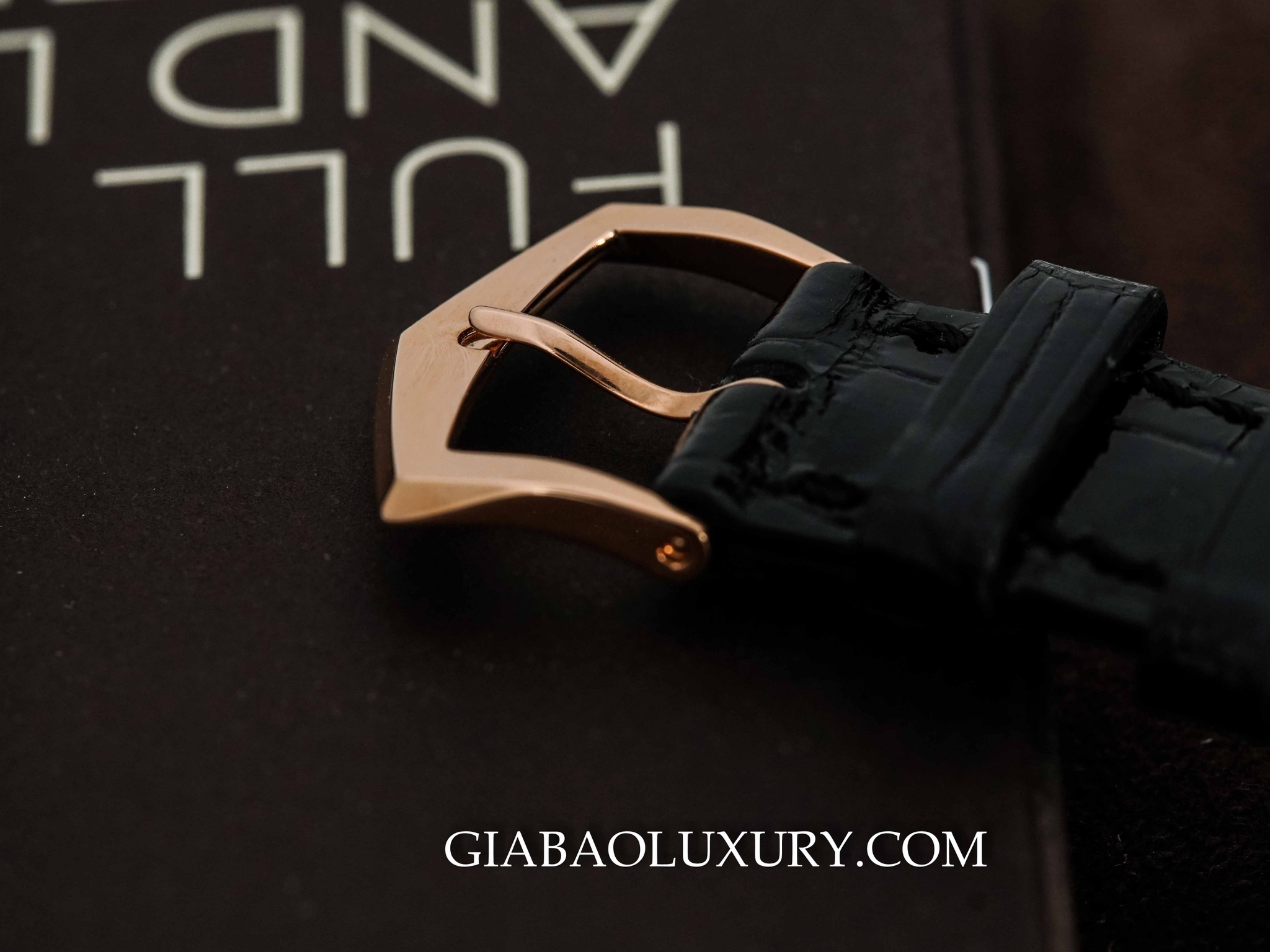 Đồng Hồ Patek Philippe Annual Calendar 5205r-010