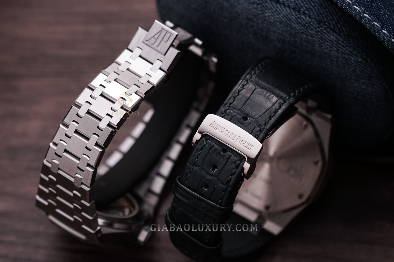 Đồng Hồ Audemars Piguet Royal Oak 26022BC.OO.D028CR.01