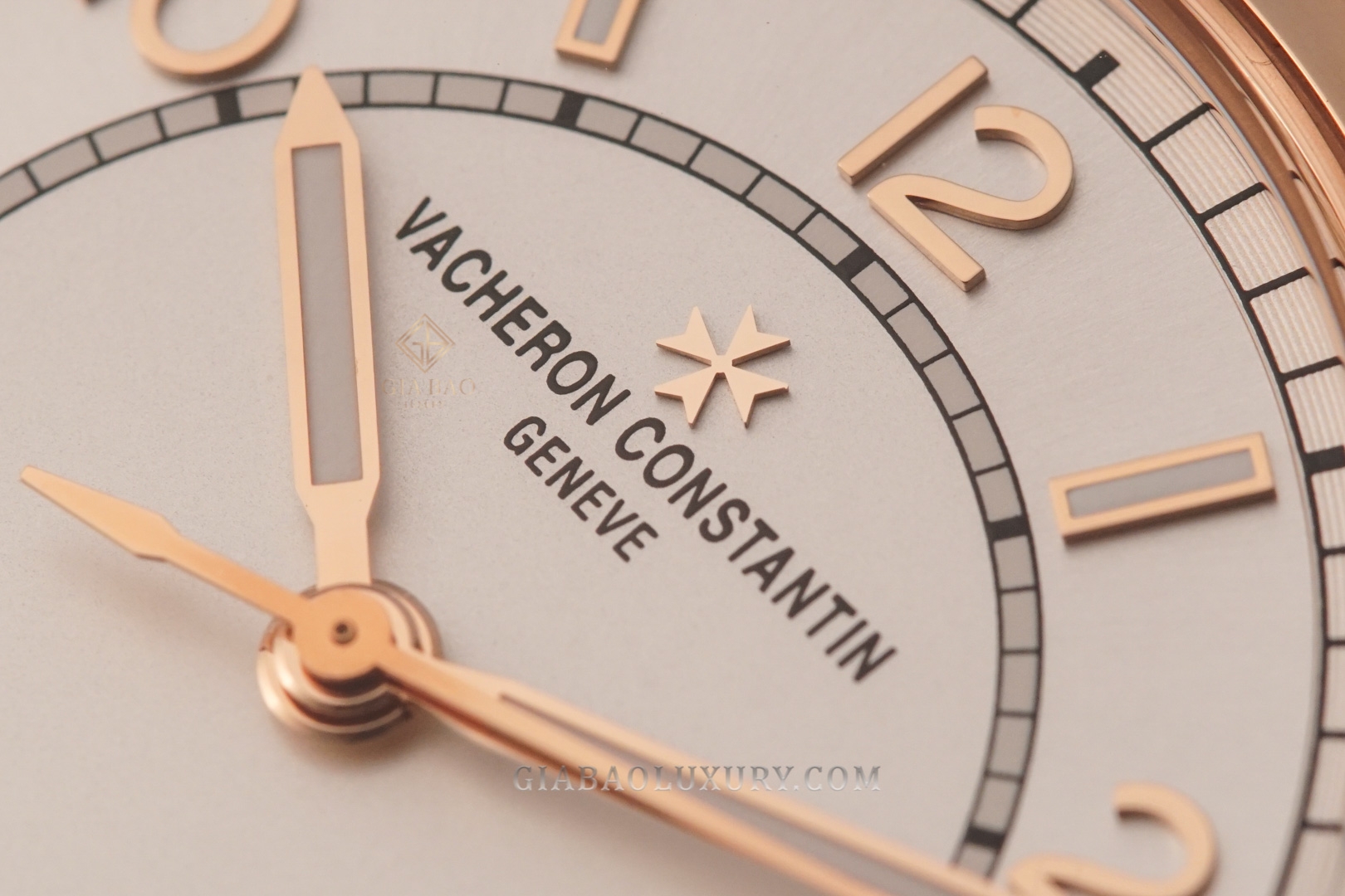 Đồng Hồ Vacheron Constantin Fiftysix 4600E/000R-B441