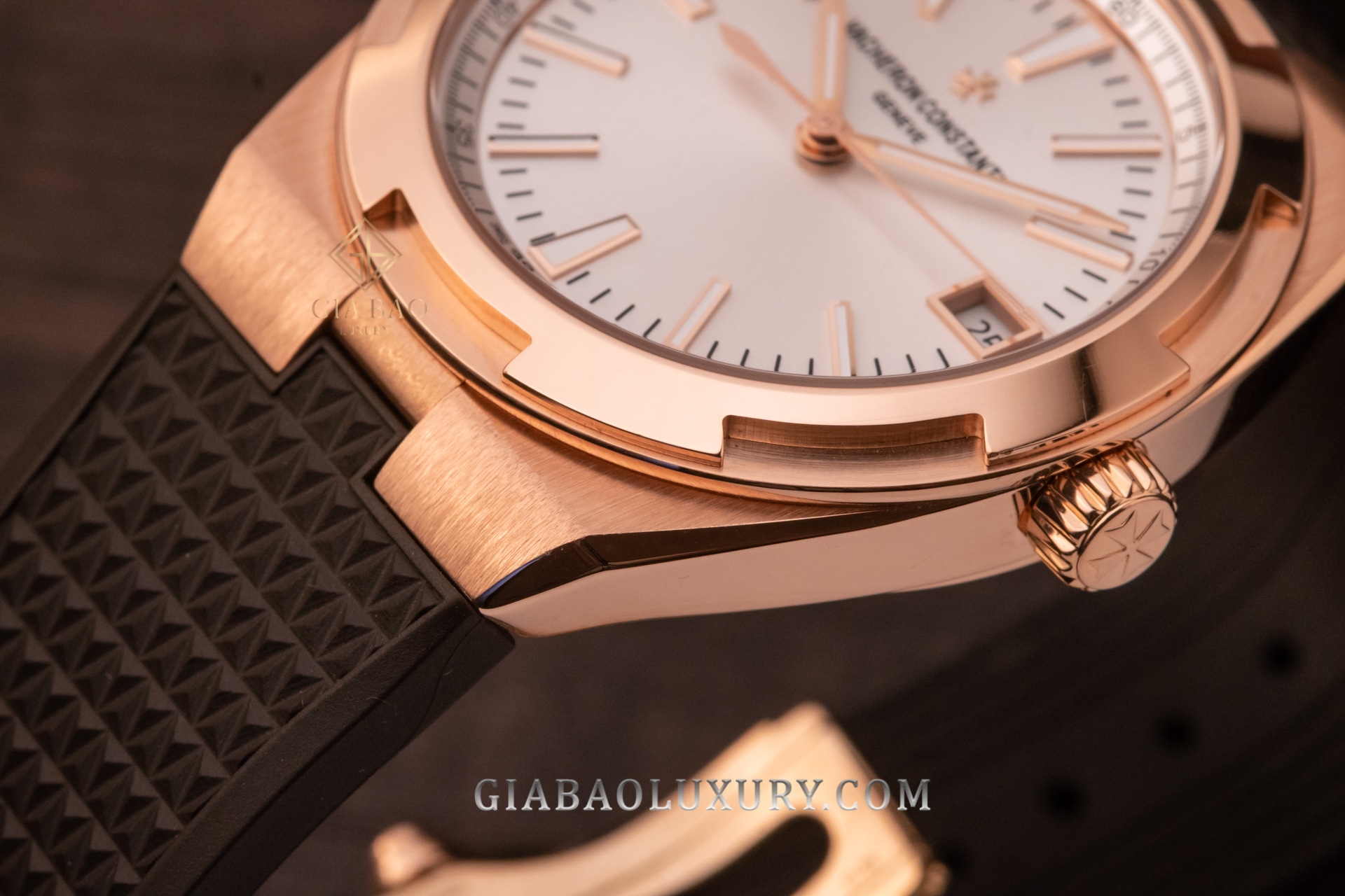 Đồng hồ Vacheron Constantin Overseas 41mm 4500V/000R-B127