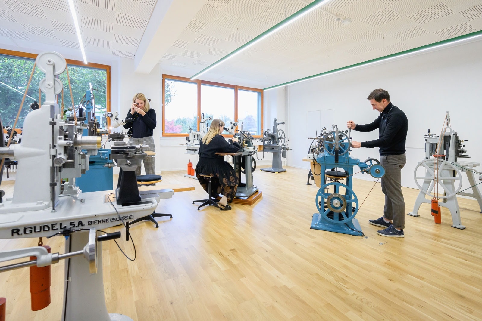 Tin Tức Kinh Doanh: Voutilainen Mở Rộng Brodbeck Guillochage Tòa nhà mới dành riêng cho nghệ thuật chạm khắc guilloché