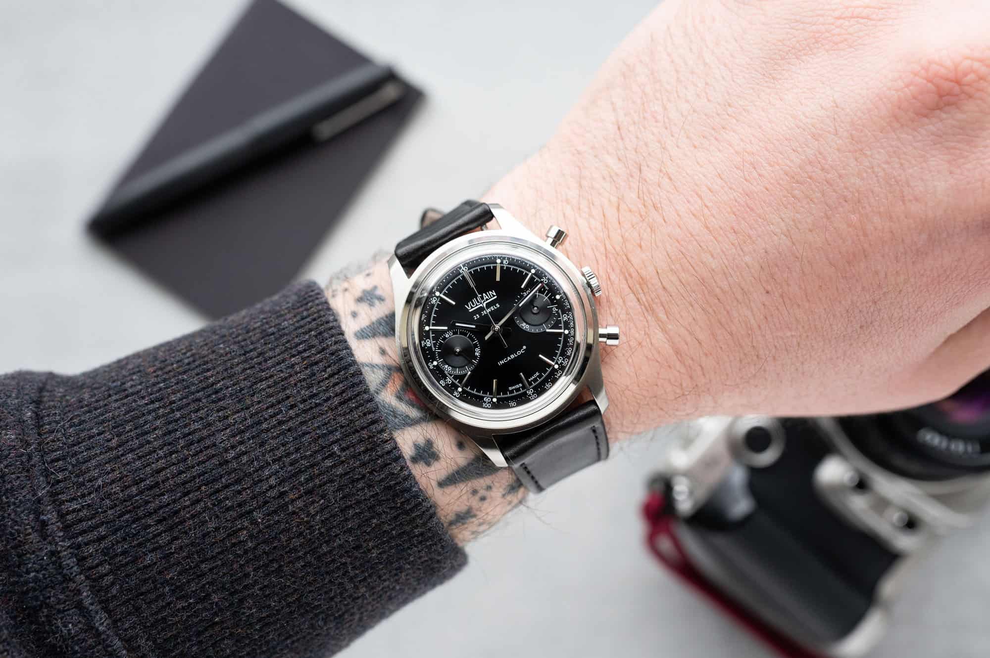 Vulcain Tiếp Tục Hồi Sinh Với Đồng Hồ Bấm Giờ Của Những Năm 1970