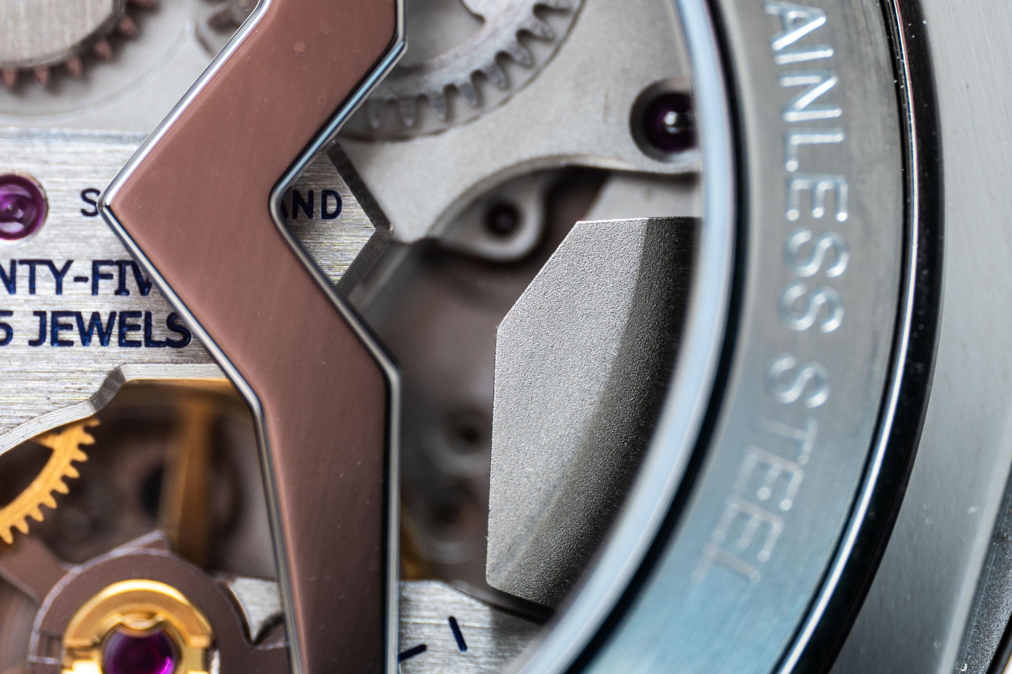 Vulcain, dòng sản phẩm Cricket President, Ref no: 100273A80.BAC201, mặt số màu cá hồi