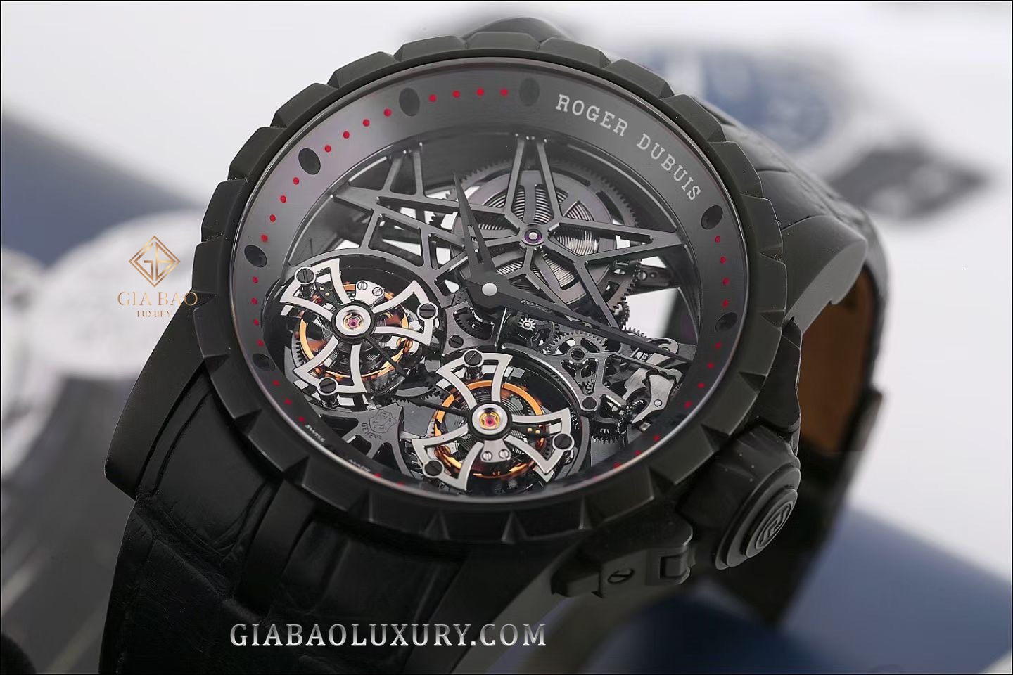 Đồng Hồ Roger Dubuis Excalibur RDDBEX0364