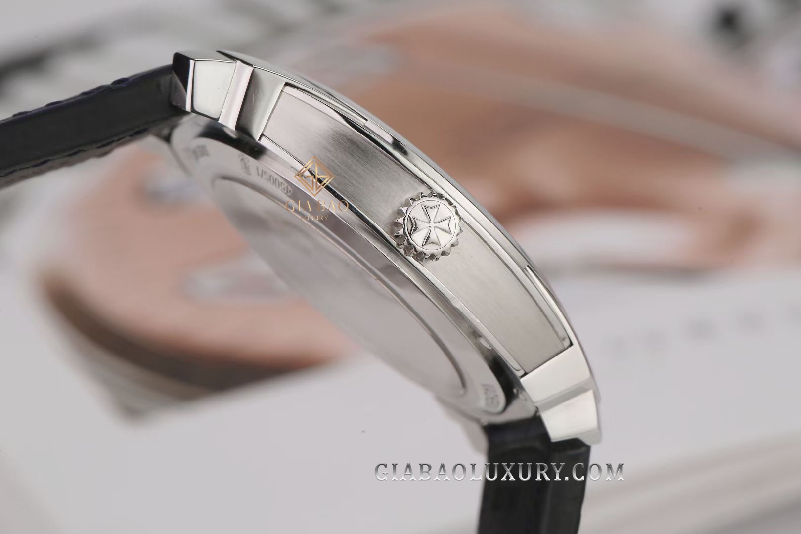 Đồng Hồ Vacheron Constantin Quai de l'Ile 4500S/000A-B364